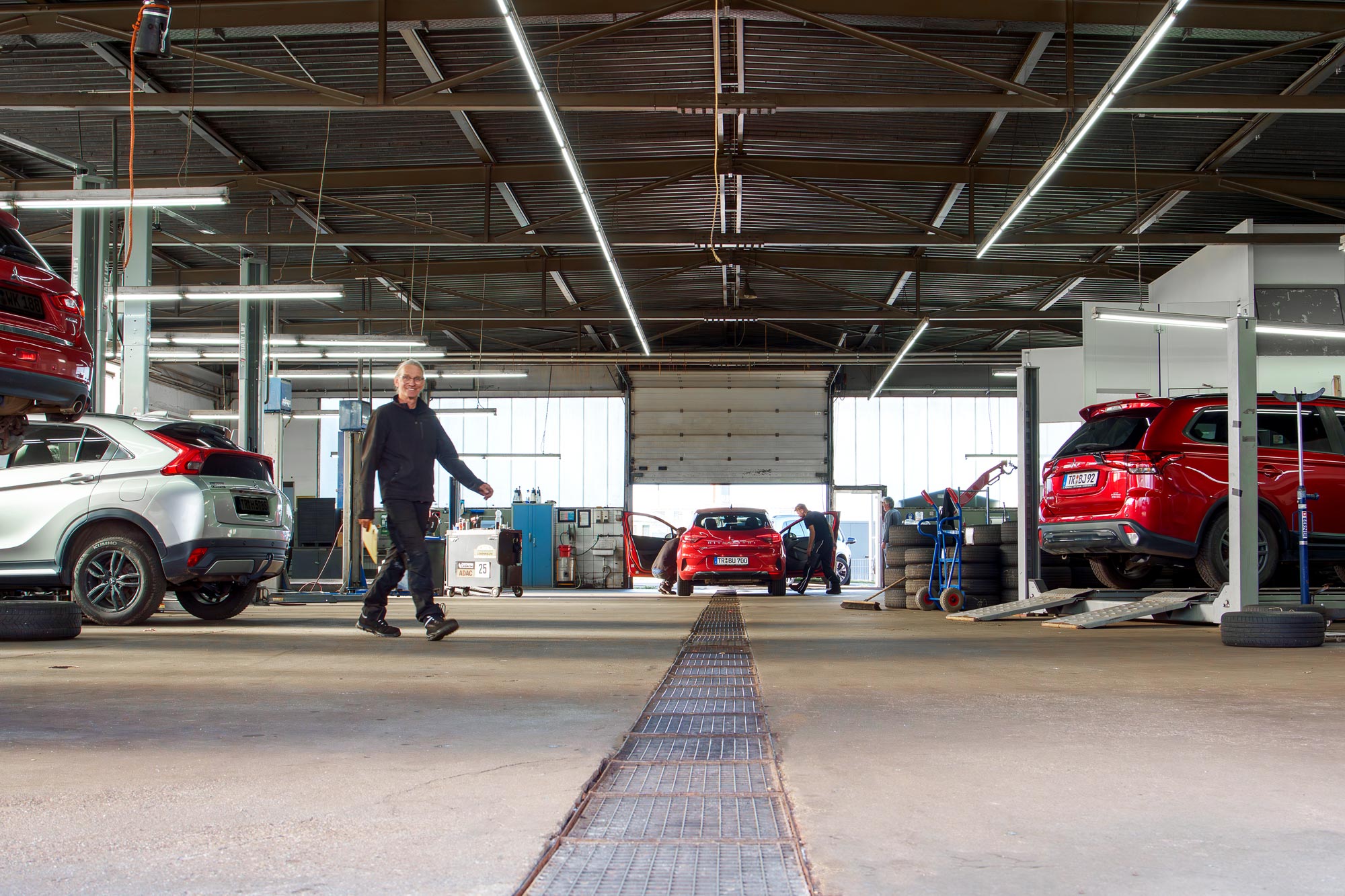 Bild zu Öffnungszeiten Werkstatt, Fahrzeugabgabe und -abhloung